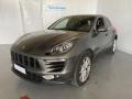 1 PORSCHE Macan